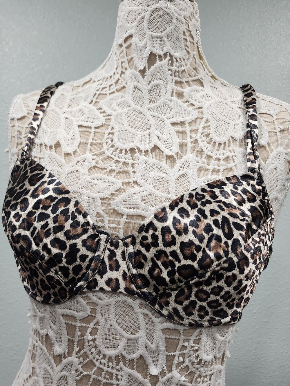 Vintage Hidden Fantasies Leopard Print Satin Underwire Bra  Tan Brown Black